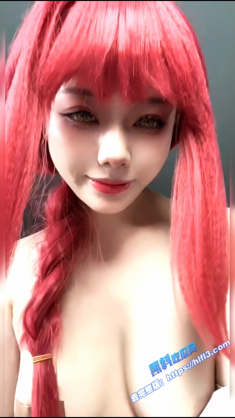 极品福利姬 九言 cos玛奇玛骑乘自慰 坐在假阳具上直插到底 表情极其淫荡销魂！9