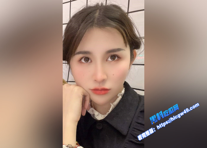 南阳艺术学院女大学生 刘媛鑫 性爱视频被渣男曝光 身穿黑丝情趣内衣 被后入疯狂打桩 娇喘不断1 南阳艺术学院女大学生 刘媛鑫 性爱视频被渣男曝光 身穿黑丝情趣内衣 被后入疯狂打桩 娇喘不断1