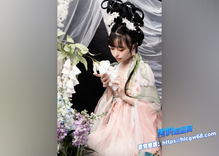 网红coser萝莉爆机少女喵小吉唯美大尺度cos视频流出完美酥胸嫩乳超甜美长相看的真是有种马上想来一发冲动 图3 网红coser萝莉爆机少女喵小吉唯美大尺度cos视频流出完美酥胸嫩乳超甜美长相看的真是有种马上想来一发冲动 图3