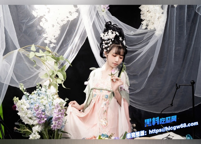 网红coser萝莉爆机少女喵小吉唯美大尺度cos视频流出完美酥胸嫩乳超甜美长相看的真是有种马上想来一发冲动 图12 网红coser萝莉爆机少女喵小吉唯美大尺度cos视频流出完美酥胸嫩乳超甜美长相看的真是有种马上想来一发冲动 图12