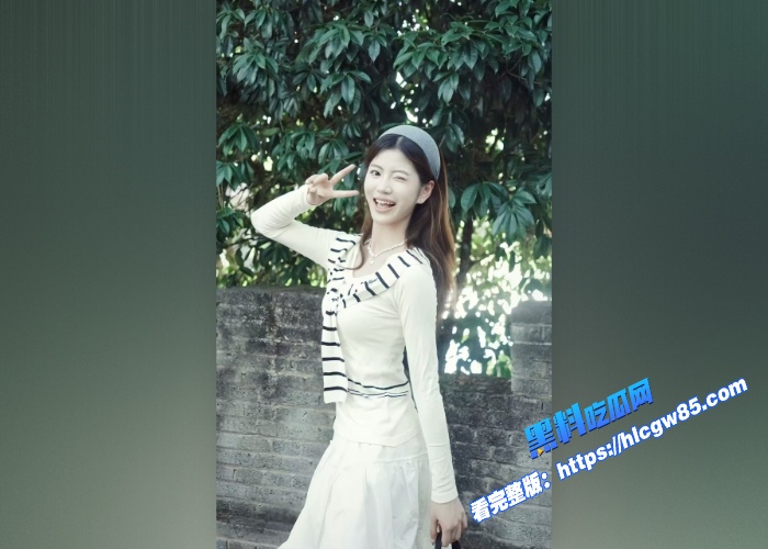 清纯女友开房视频曝光猫耳网袜情趣十足 4 清纯女友开房视频曝光猫耳网袜情趣十足 4