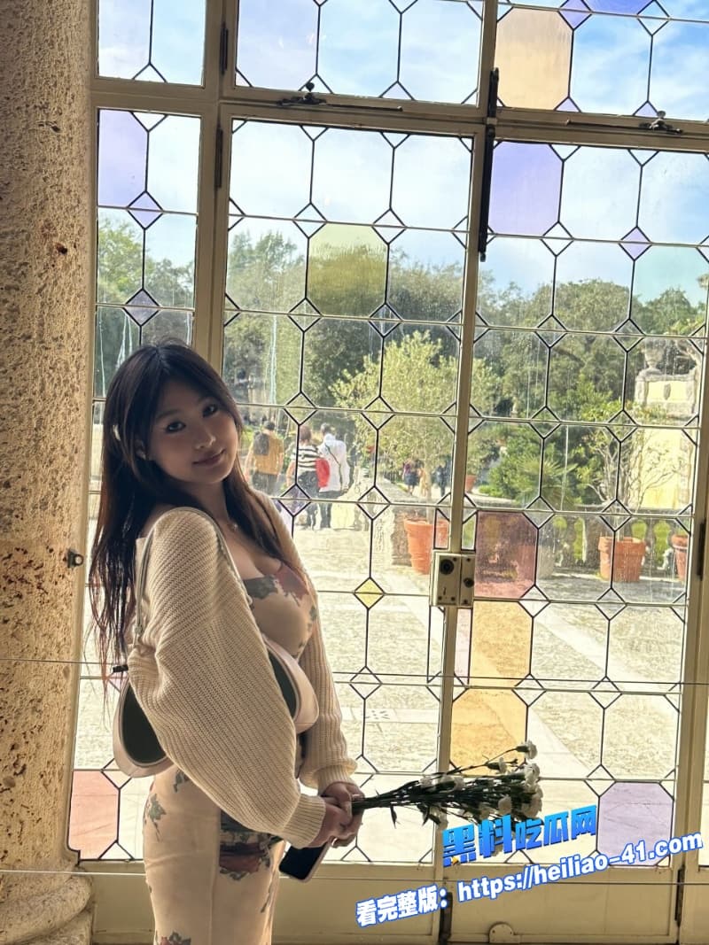 青岛酒店管理职业技术学院李佳欣被校内富二代砸重金拿下中出疯狂爆干 奶子美的超诱人2 青岛酒店管理职业技术学院李佳欣被校内富二代砸重金拿下中出疯狂爆干 奶子美的超诱人2