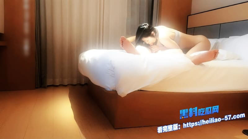 文轩探花高颜值极品学生妹全程各种姿势暴力打桩娇喘声超诱惑3 文轩探花高颜值极品学生妹全程各种姿势暴力打桩娇喘声超诱惑3