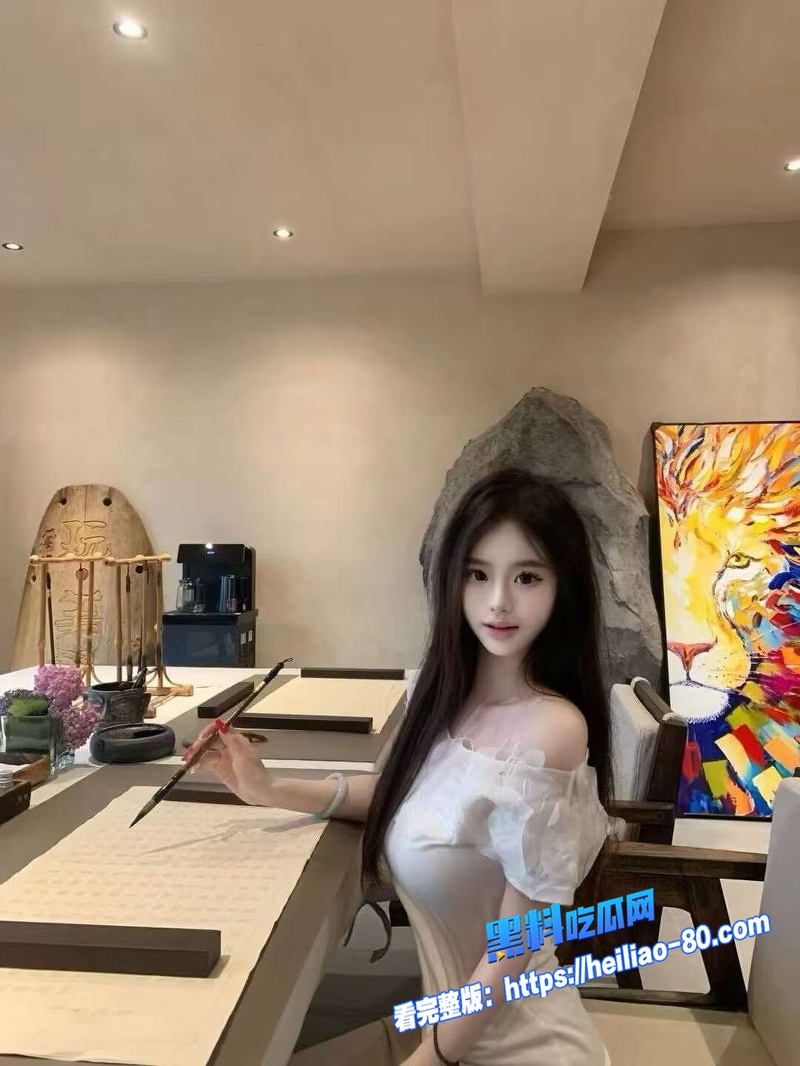 越南风情街00后学生妹 穿性感白丝被绑起来操 300块玩到这种极品嫩穴太香了图6 越南风情街00后学生妹 穿性感白丝被绑起来操 300块玩到这种极品嫩穴太香了图6