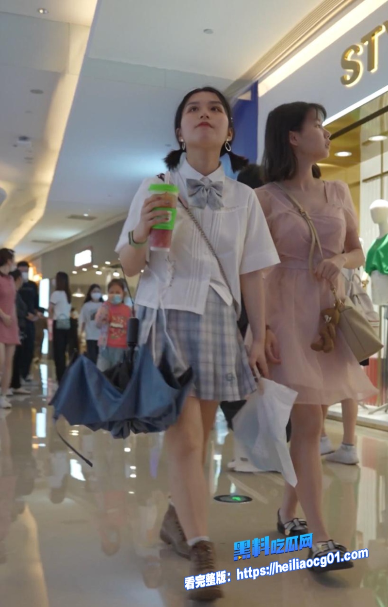 抄底偷拍3 抄底偷拍3