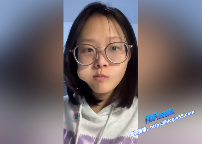 顶级反差眼镜女大学生 被金主包养 宿舍露出自慰私拍 前凸后翘绝顶身材 蜜桃臀乘骑女上位 快把金主榨干了3 顶级反差眼镜女大学生 被金主包养 宿舍露出自慰私拍 前凸后翘绝顶身材 蜜桃臀乘骑女上位 快把金主榨干了3