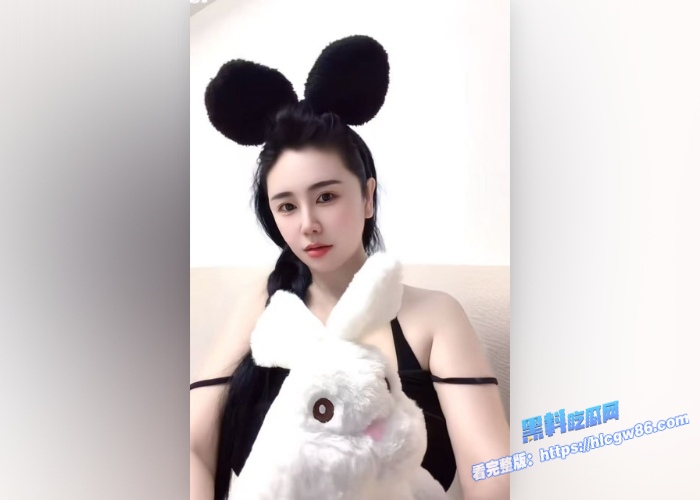 网红李婉儿户外山林狂欢 2 网红李婉儿户外山林狂欢 2