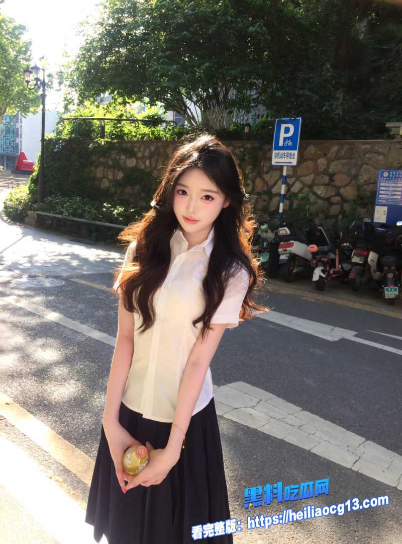精神小妹口交视频1 精神小妹口交视频1