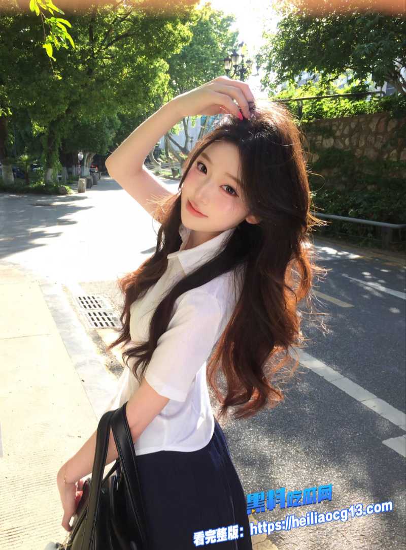 精神小妹口交视频2 精神小妹口交视频2