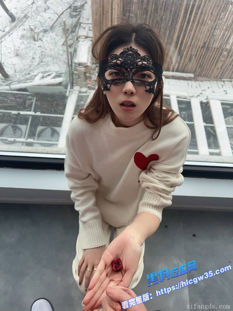 推特大神 BMWZ 约炮极品高颜值母狗 包厢做爱后后入射精 简直太骚了56