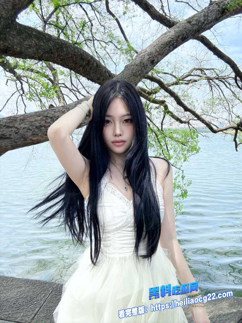 推特福利姬小小楠老师1