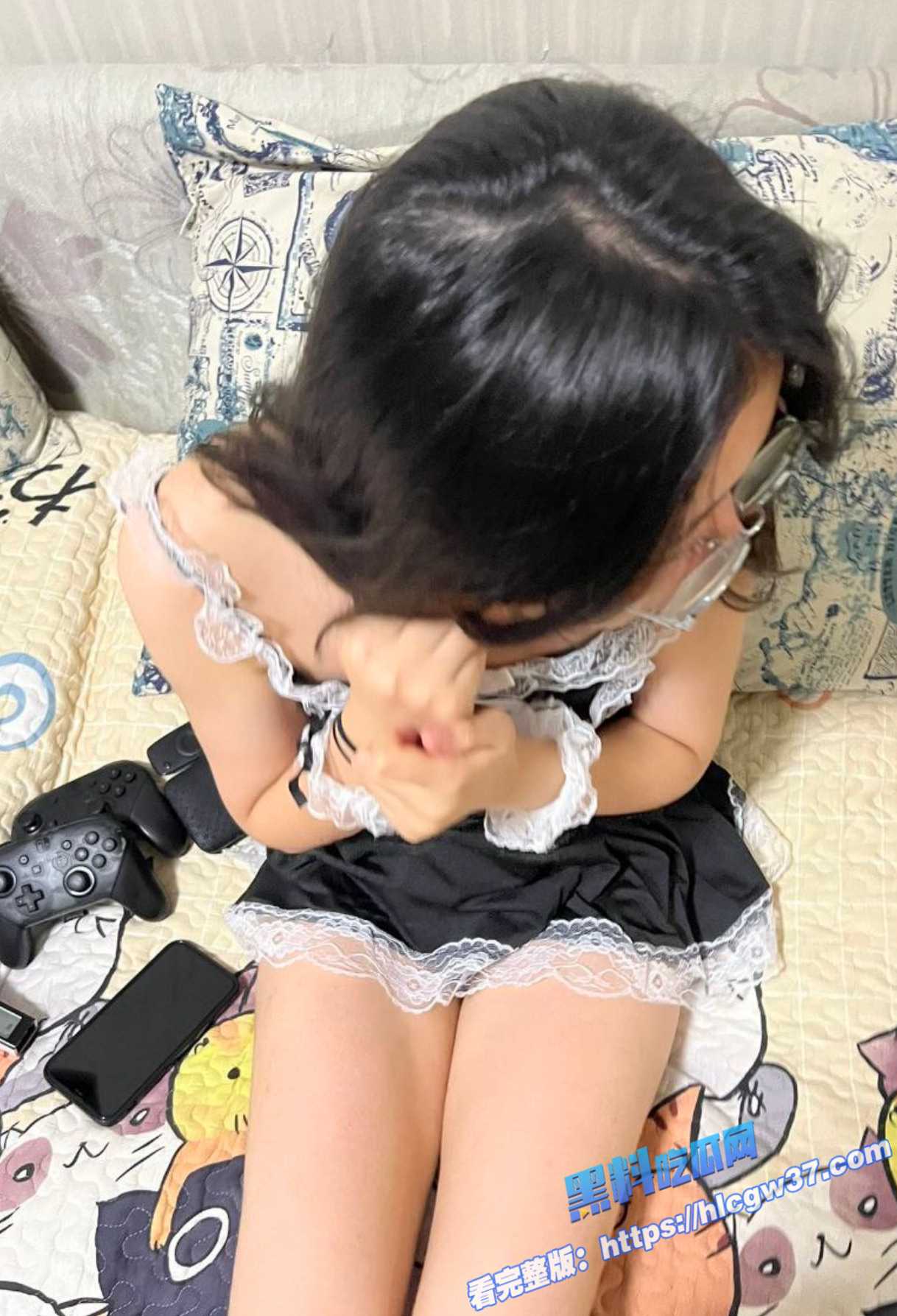 5腼腆眼睛大学生妹 私下反差居然喜欢口交舔鸡巴无套中出视频流出 5腼腆眼睛大学生妹 私下反差居然喜欢口交舔鸡巴无套中出视频流出