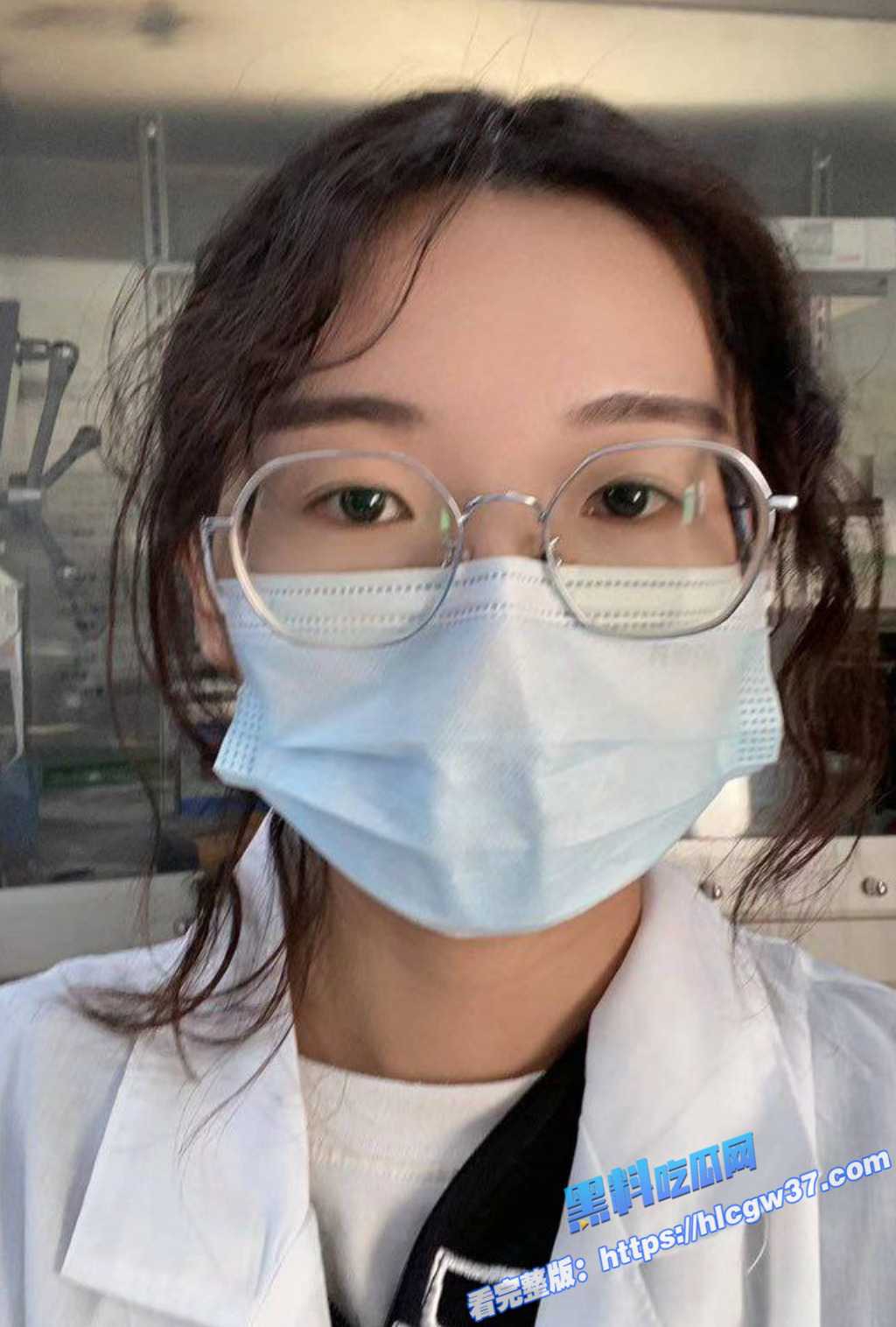 30腼腆眼睛大学生妹 私下反差居然喜欢口交舔鸡巴无套中出视频流出 30腼腆眼睛大学生妹 私下反差居然喜欢口交舔鸡巴无套中出视频流出