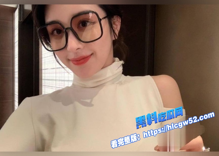 广东轻工职业技术大学女大学生王旭瑶与男友啪啪自拍视频泄密打飞机手法极其娴熟堪比技师 图3WH700x500px