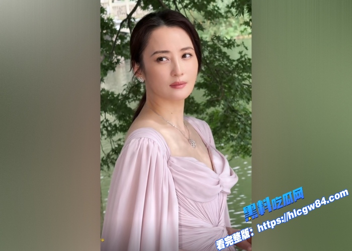 AI明星换脸蒋勤勤肤白貌美顶级身材大明星用按摩棒自慰不停眼神迷离淫叫不断 图 3