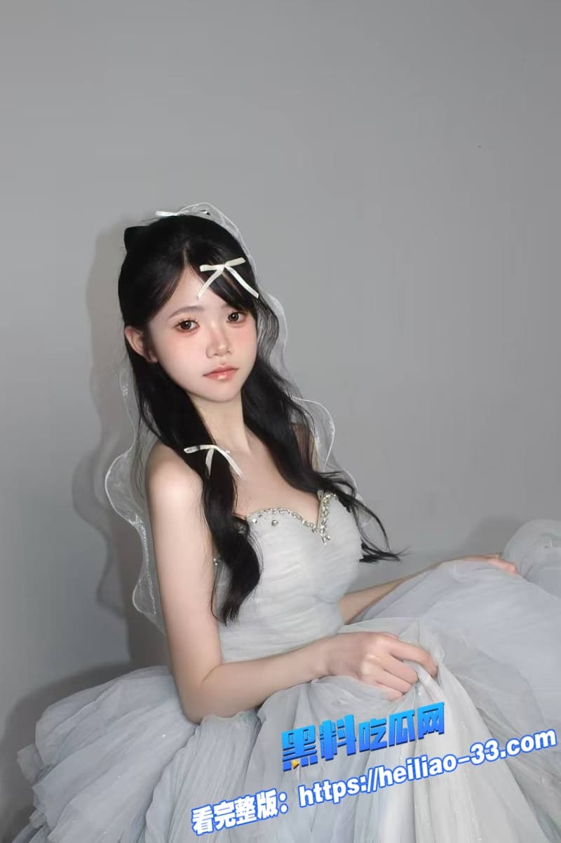 南京兮陌女王多双高跟鞋狂插男M马眼视频流出简直是调教女王插到狗子求饶超重口 6 南京兮陌女王多双高跟鞋狂插男M马眼视频流出简直是调教女王插到狗子求饶超重口 6