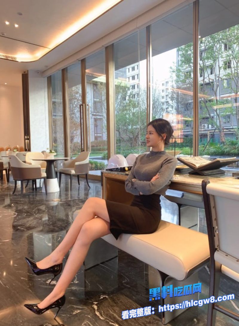瓜友投稿上海置业顾问蒋燕女神级性感美女背着男友上班时间3 瓜友投稿上海置业顾问蒋燕女神级性感美女背着男友上班时间3