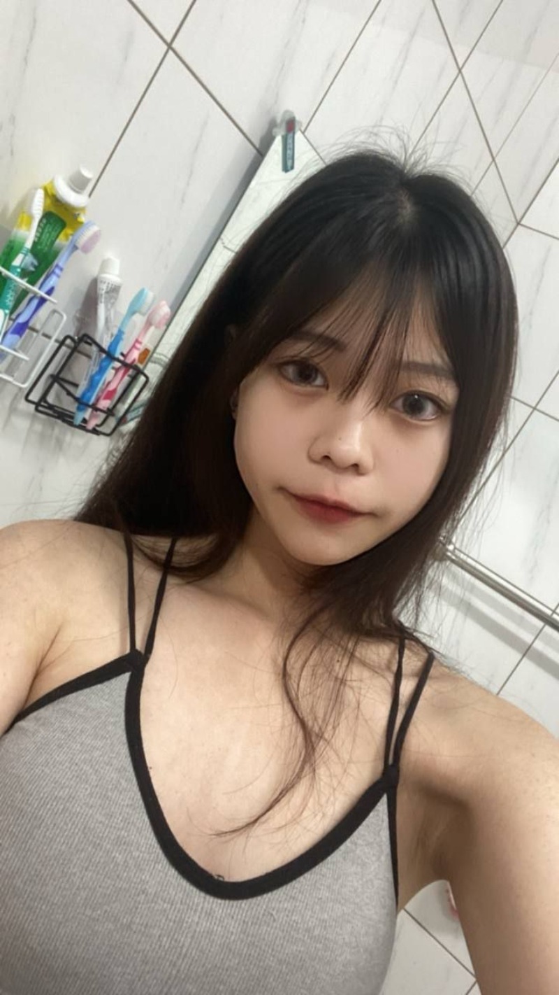 清纯颜值还不错的大学生4