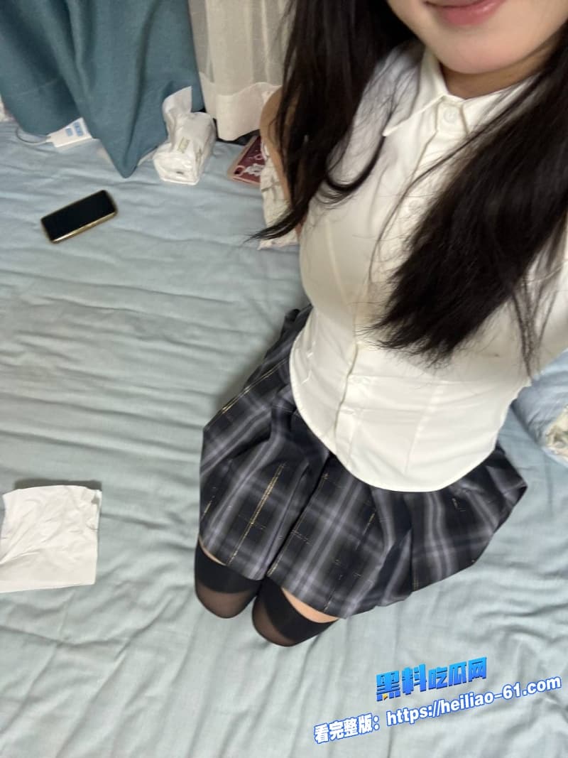 瓜友投稿安阳滑县姜悦琪出轨合集遭曝光身穿性感制服被疯狂调教到白浆直流3 瓜友投稿安阳滑县姜悦琪出轨合集遭曝光身穿性感制服被疯狂调教到白浆直流3