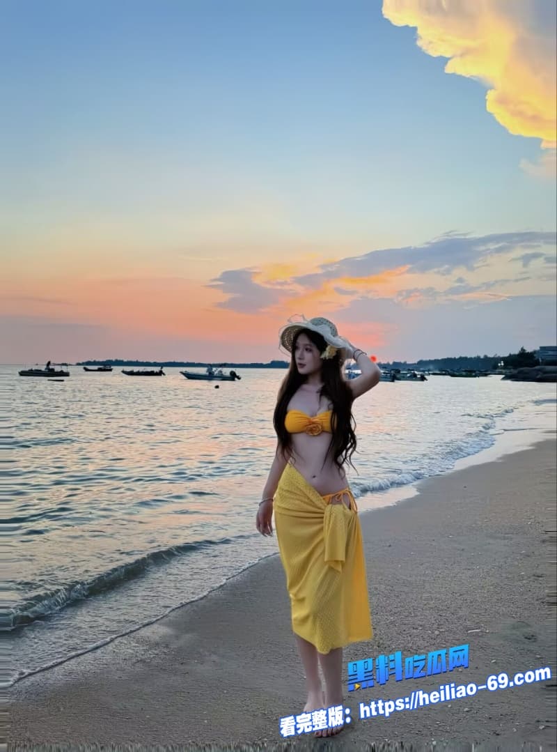 海角乱伦欲火难耐的哥哥大晚上直接上门在妹妹和妹夫床上猛干妹妹1
