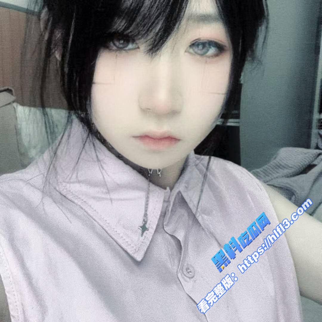辽宁大连高三学生嫩妹 张祥琳 欲求不满找男网友聊骚 自慰视频网上疯传！3