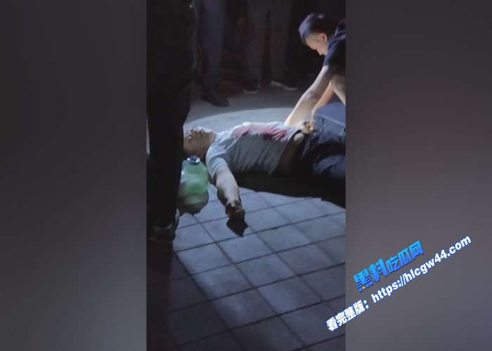 山东淄博张店人民公园发生醉酒打架事件好心人拉架被一刀致命经抢救无效死亡 图6WH700x500px 山东淄博张店人民公园发生醉酒打架事件好心人拉架被一刀致命经抢救无效死亡 图6WH700x500px