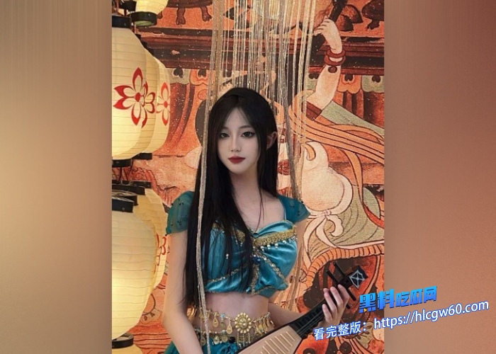 艺术学院清纯学生妹为钱陷入裸贷漩涡嘴叼内裤全裸跪地展示傲人身姿遭债主曝光淫荡私拍 图6