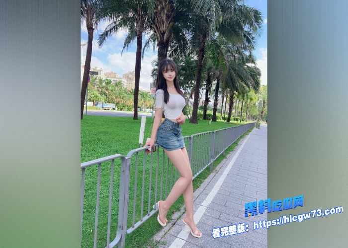 海角乱伦高三妹妹周末在家穿着白丝玩手机兽欲哥哥精虫上脑一时没控制住强上了亲妹妹少女的逼就是肥嫩多汁估计爽死了 图4 海角乱伦高三妹妹周末在家穿着白丝玩手机兽欲哥哥精虫上脑一时没控制住强上了亲妹妹少女的逼就是肥嫩多汁估计爽死了 图4
