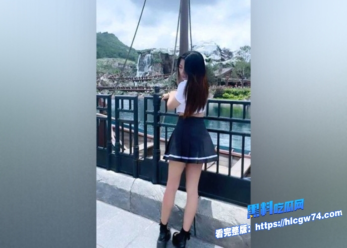 极品大眼白富美被男友曝光不雅视频合集露脸口交与好兄弟3P轮操越好看的妹子内心越反差有钱妹子连肛门都是粉的 2