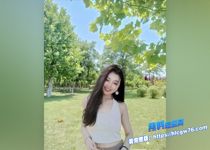 反差婊女大毕业去贸易公司的实习财务邓婉清与公司老板偷情视频曝光床上骚没边了年轻人就想走弯路4 反差婊女大毕业去贸易公司的实习财务邓婉清与公司老板偷情视频曝光床上骚没边了年轻人就想走弯路4