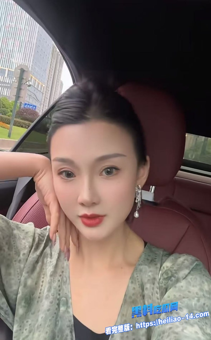老爸新找的轻熟风少妇后妈被我金枪不倒的肉棒彻底征服1 老爸新找的轻熟风少妇后妈被我金枪不倒的肉棒彻底征服1