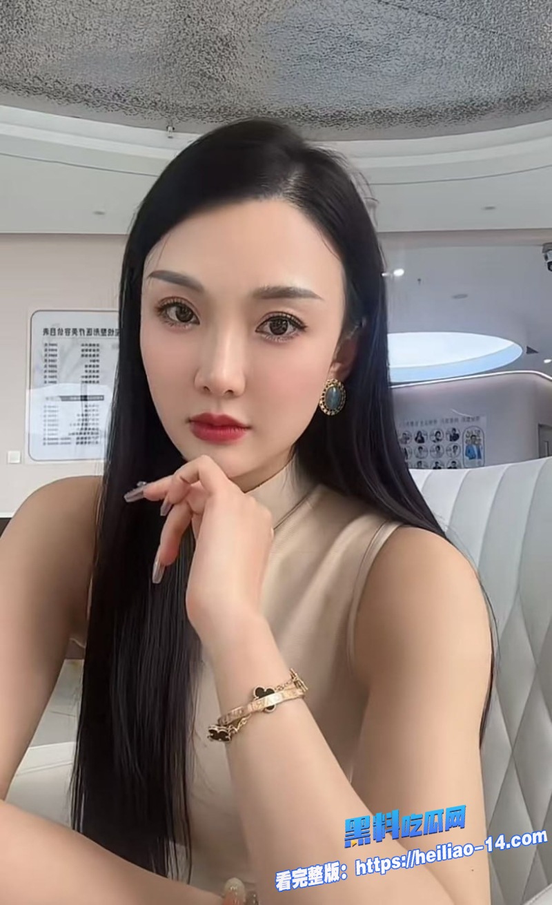 老爸新找的轻熟风少妇后妈被我金枪不倒的肉棒彻底征服2 老爸新找的轻熟风少妇后妈被我金枪不倒的肉棒彻底征服2