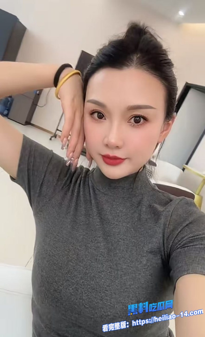 老爸新找的轻熟风少妇后妈被我金枪不倒的肉棒彻底征服3 老爸新找的轻熟风少妇后妈被我金枪不倒的肉棒彻底征服3