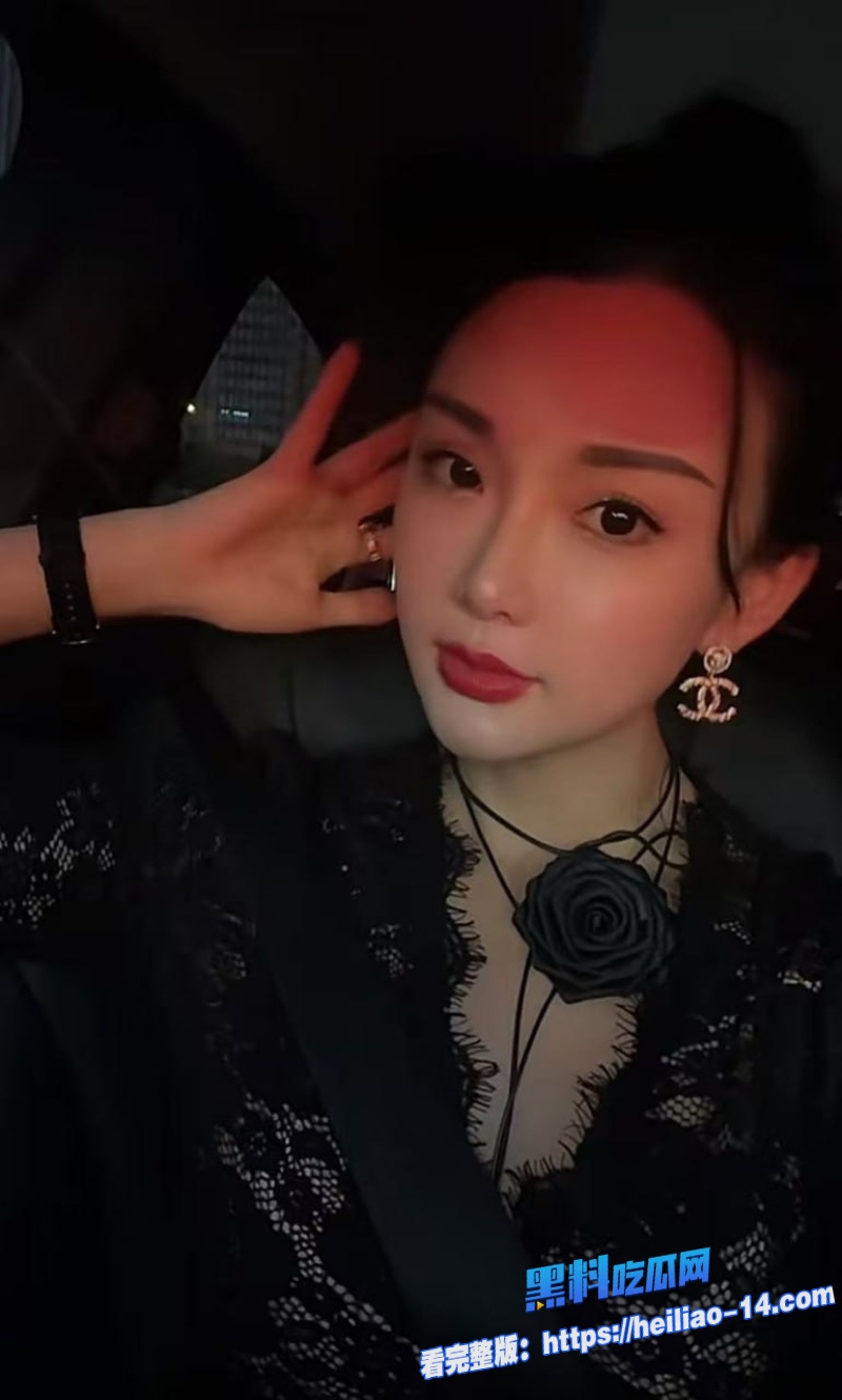 老爸新找的轻熟风少妇后妈被我金枪不倒的肉棒彻底征服5 老爸新找的轻熟风少妇后妈被我金枪不倒的肉棒彻底征服5