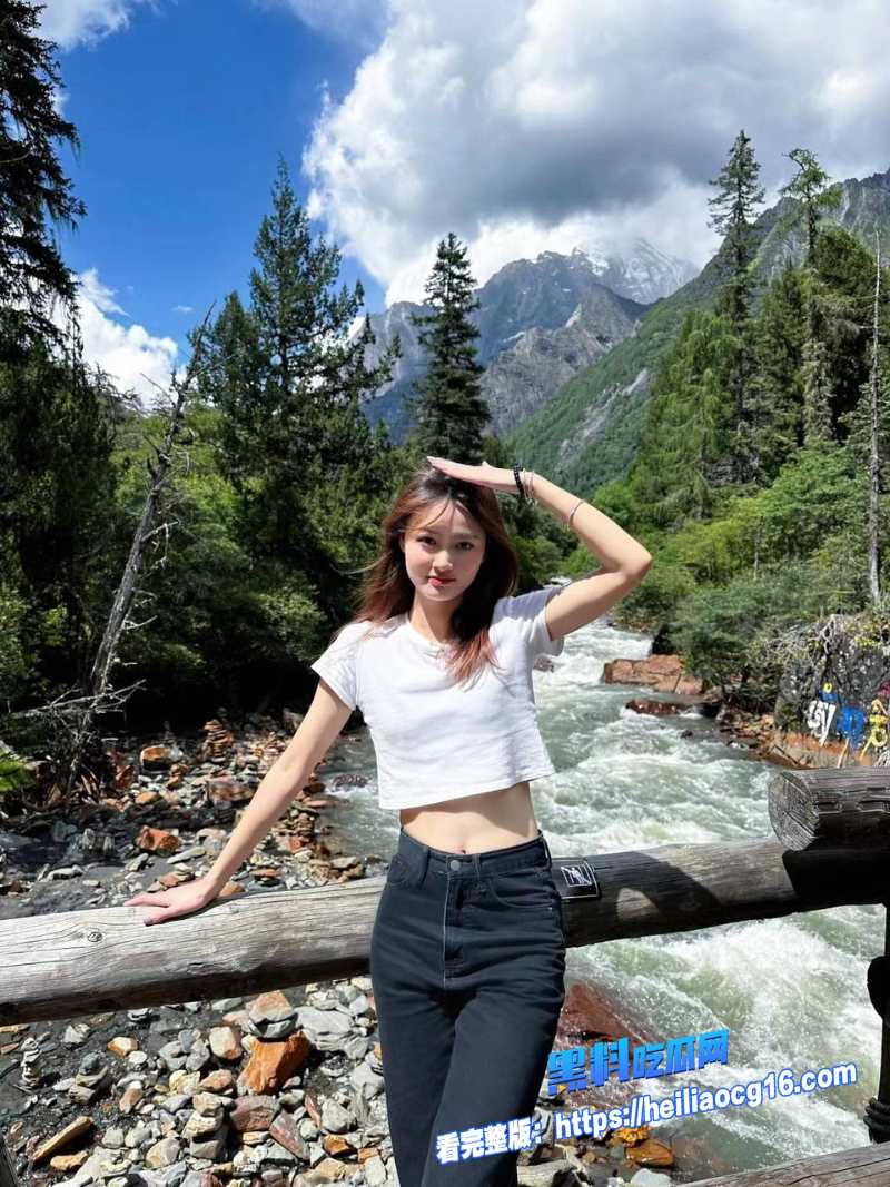 高颜值精神小妹3 高颜值精神小妹3