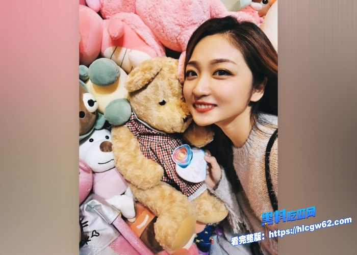 崇洋媚外女留学生在日本学习期间与小日子男友自拍多段性爱视频网盘被盗全部泄密骚母狗给谁操不好给日本人操 图4