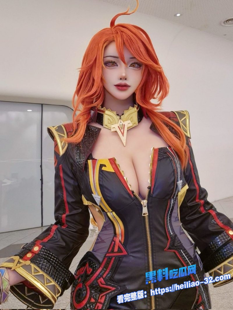 推特82万粉丝极品巨乳女神Yasal漫展惊艳cos萝莉脸配火辣身材5