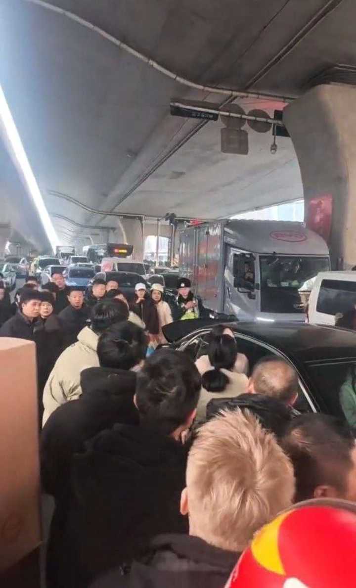 f6151郑州捉奸