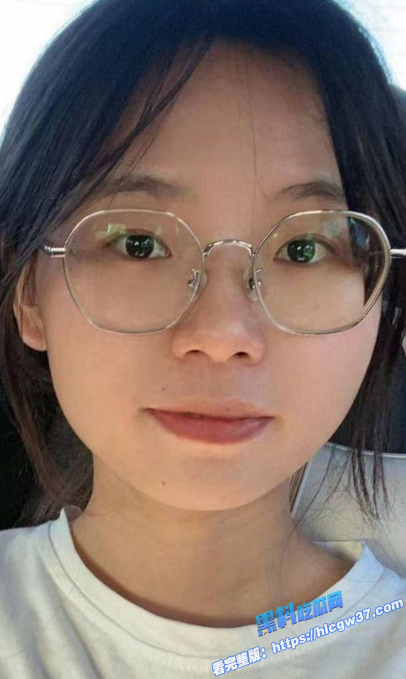 3黑料PK!泉州小网红 阿萍姐 VS 在校大学生 眼镜妹 小网红火辣大胆 眼镜妹羞涩反差 3黑料PK!泉州小网红 阿萍姐 VS 在校大学生 眼镜妹 小网红火辣大胆 眼镜妹羞涩反差