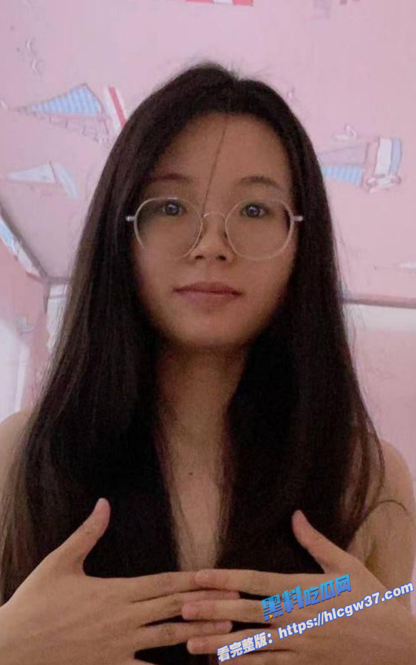 5黑料PK!泉州小网红 阿萍姐 VS 在校大学生 眼镜妹 小网红火辣大胆 眼镜妹羞涩反差 5黑料PK!泉州小网红 阿萍姐 VS 在校大学生 眼镜妹 小网红火辣大胆 眼镜妹羞涩反差