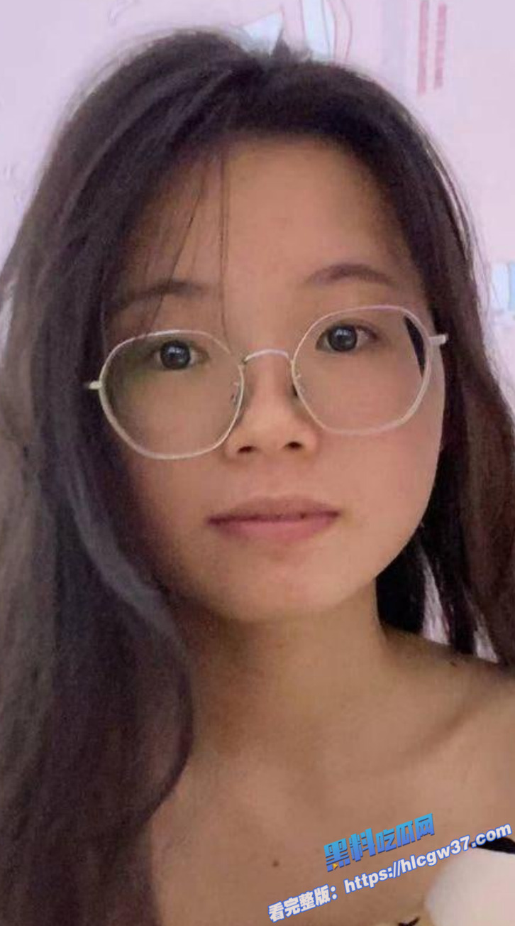 6黑料PK!泉州小网红 阿萍姐 VS 在校大学生 眼镜妹 小网红火辣大胆 眼镜妹羞涩反差 6黑料PK!泉州小网红 阿萍姐 VS 在校大学生 眼镜妹 小网红火辣大胆 眼镜妹羞涩反差