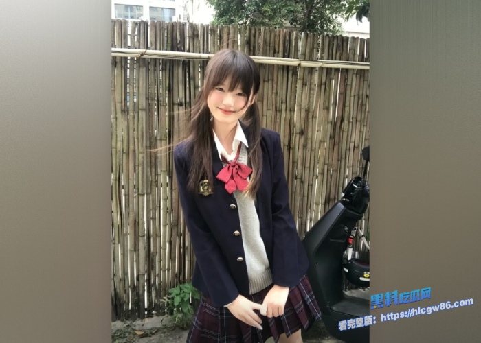 抖音双马尾萝莉网红私定福利狂泄 3