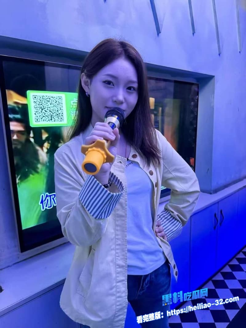 清纯JK学妹被学长忽悠上镜视频流出紧张到不敢大声叫却被学长中出内射画面超淫荡 8