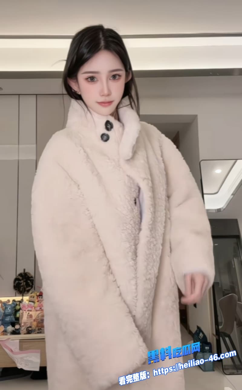 长沙淫乱实录高颜值精神小妹房间内开淫乱群P直播各种姿势暴力打桩玩的简直是太花了 15 长沙淫乱实录高颜值精神小妹房间内开淫乱群P直播各种姿势暴力打桩玩的简直是太花了 15