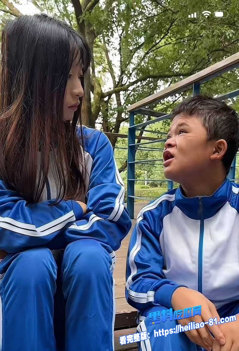 当年爆红的小马云范小勤彻底长歪成精了被曝光到处狂加小姐姐裸聊马云同款脸如今成了最大笑柄6