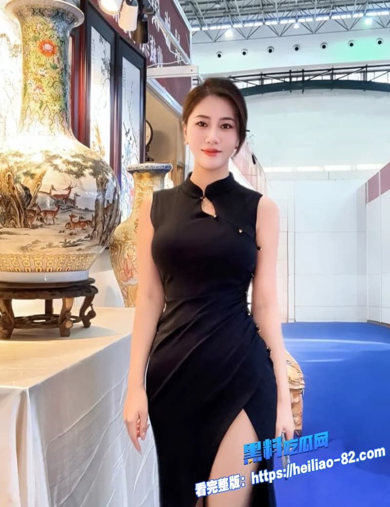 海角母子乱伦骚货妈妈身穿性感黑丝与儿子在酒店内疯狂做爱嫩穴被巨屌抽插到外翻6 海角母子乱伦骚货妈妈身穿性感黑丝与儿子在酒店内疯狂做爱嫩穴被巨屌抽插到外翻6