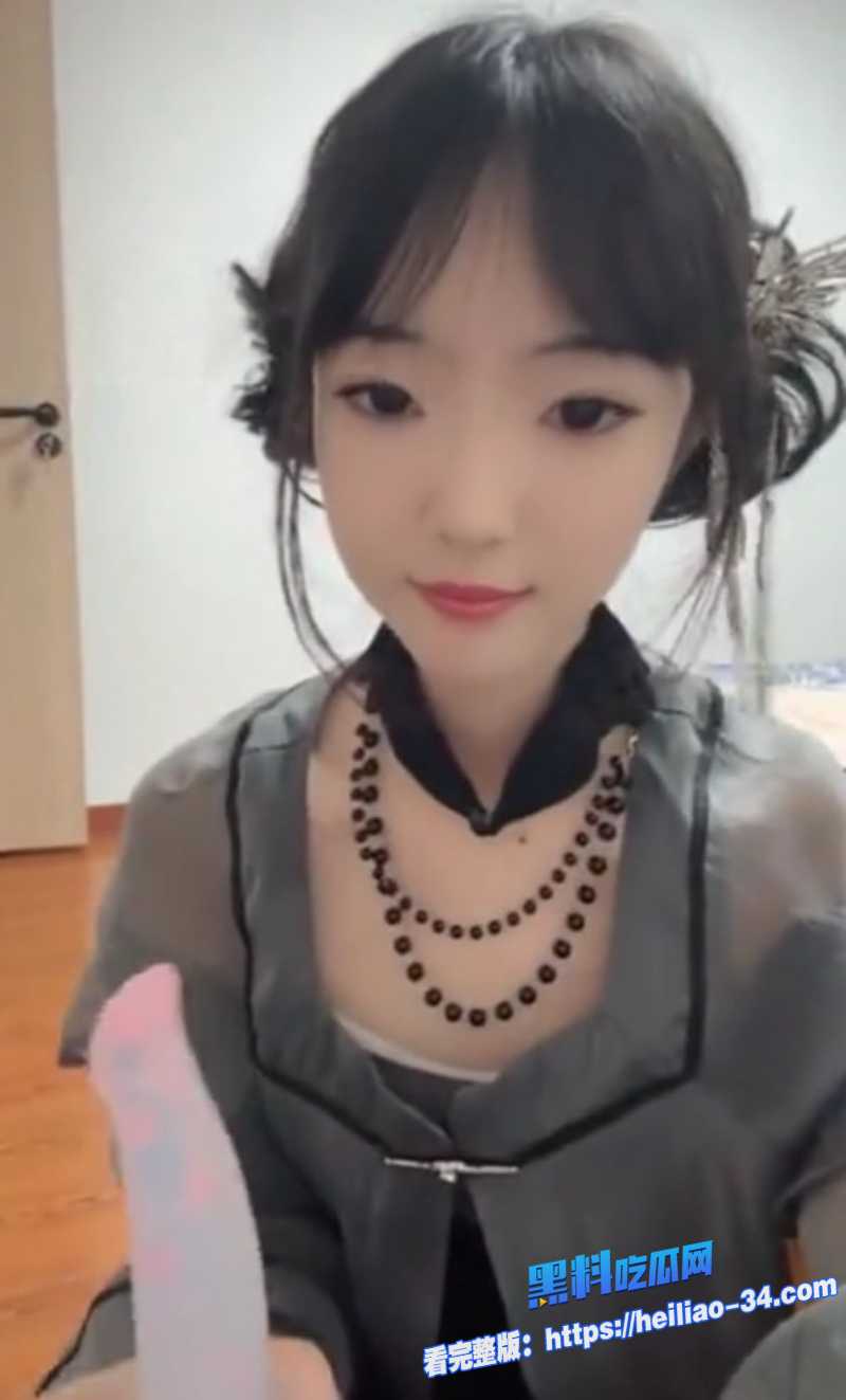 套路直播灵芷重磅升级阳痿绿帽羞辱拉满肉丝足交打飞机绿帽视角寸止折磨4