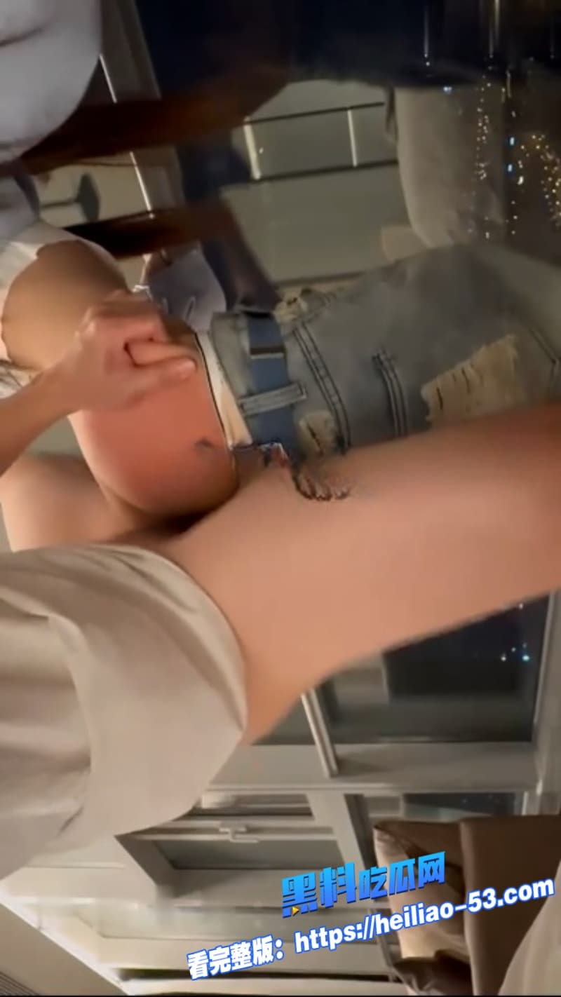 推特体育博主热带鱼约炮精合集流出肌肉男调教清纯女大反差婊各种姿势啪啪口交 4