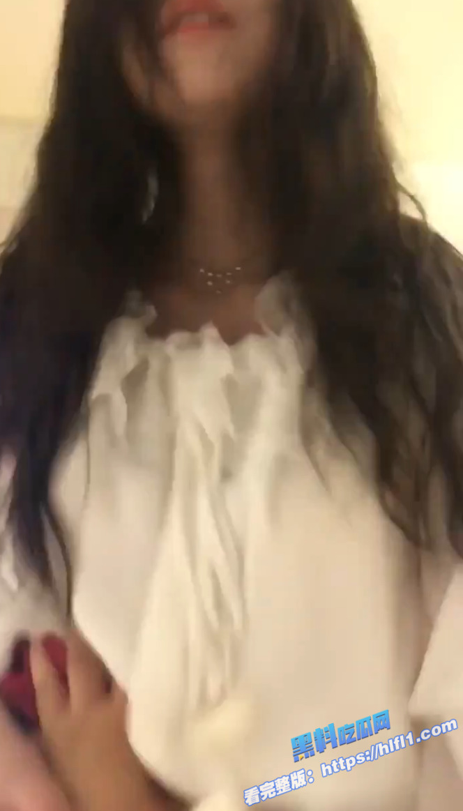 瓜友投稿 广东深圳的已婚女教师夏云喜欢被舔逼 有被强暴的受虐倾向8