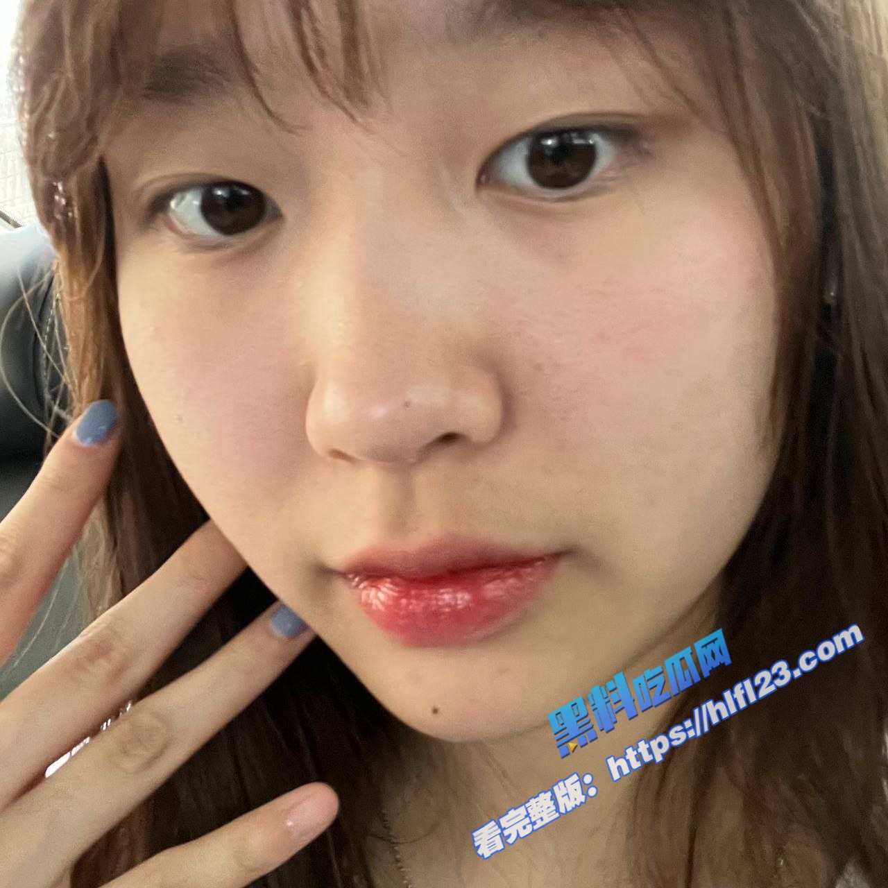 江苏大学女大学生 赵涵 清纯面孔下是白金女 只要给钱就陪睡 视频被某男同学曝光! 3 江苏大学女大学生 赵涵 清纯面孔下是白金女 只要给钱就陪睡 视频被某男同学曝光! 3